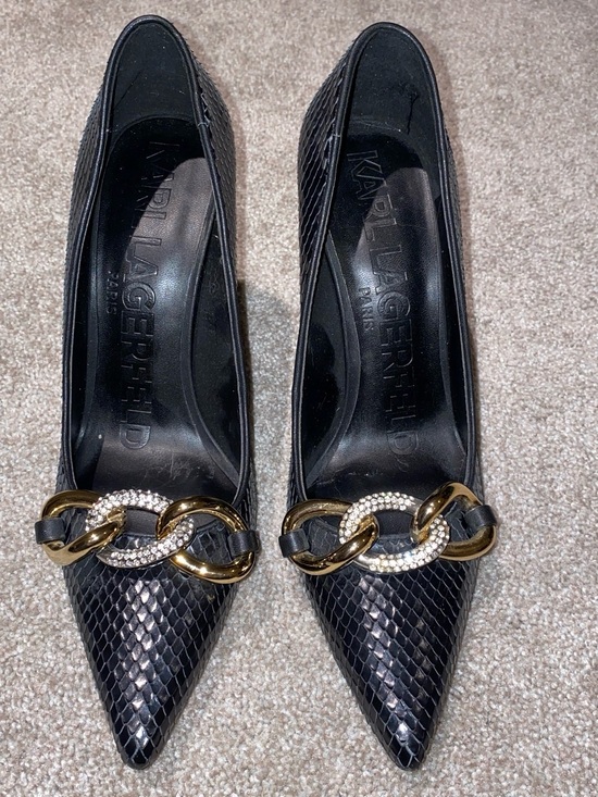 Karl Lagerfeld Shoes - KARL LAGERFELD PARIS STILETTOS METALLIC GOLD SNAKESKIN PATTERN RHINESTONE CHAIN